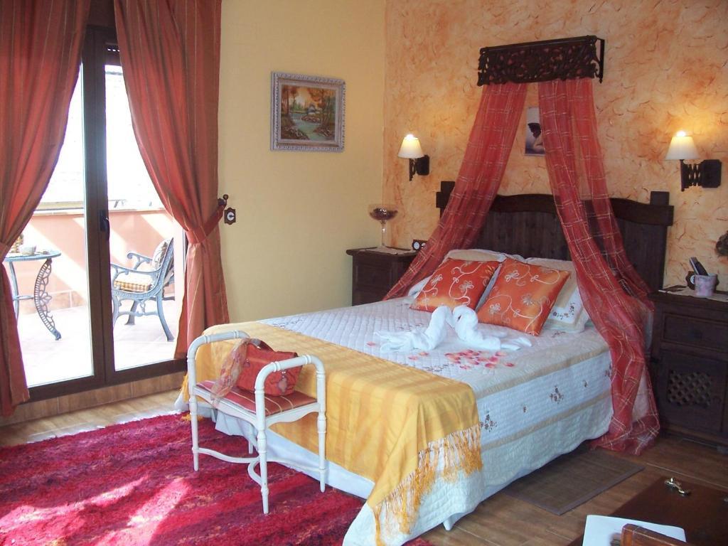 לה זוביה Laurel De La Reina Bed & Breakfast - Boutique חדר תמונה