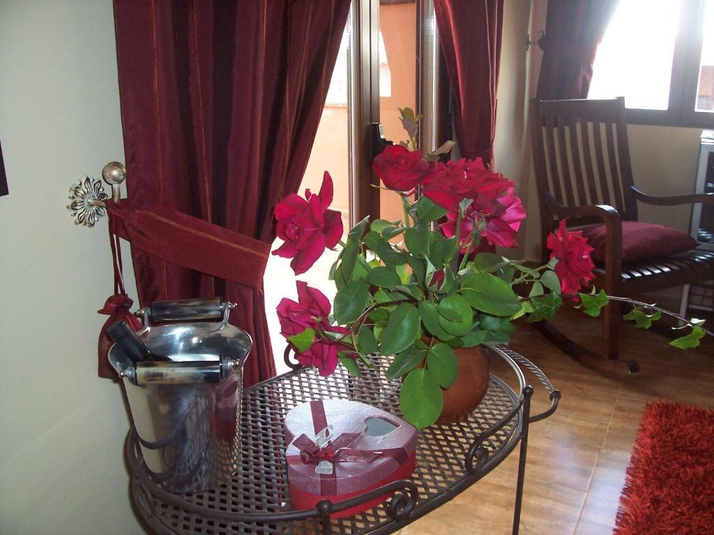 לה זוביה Laurel De La Reina Bed & Breakfast - Boutique מראה חיצוני תמונה