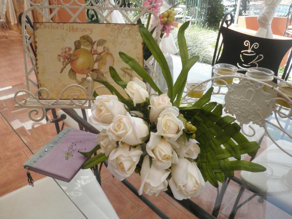 לה זוביה Laurel De La Reina Bed & Breakfast - Boutique מראה חיצוני תמונה