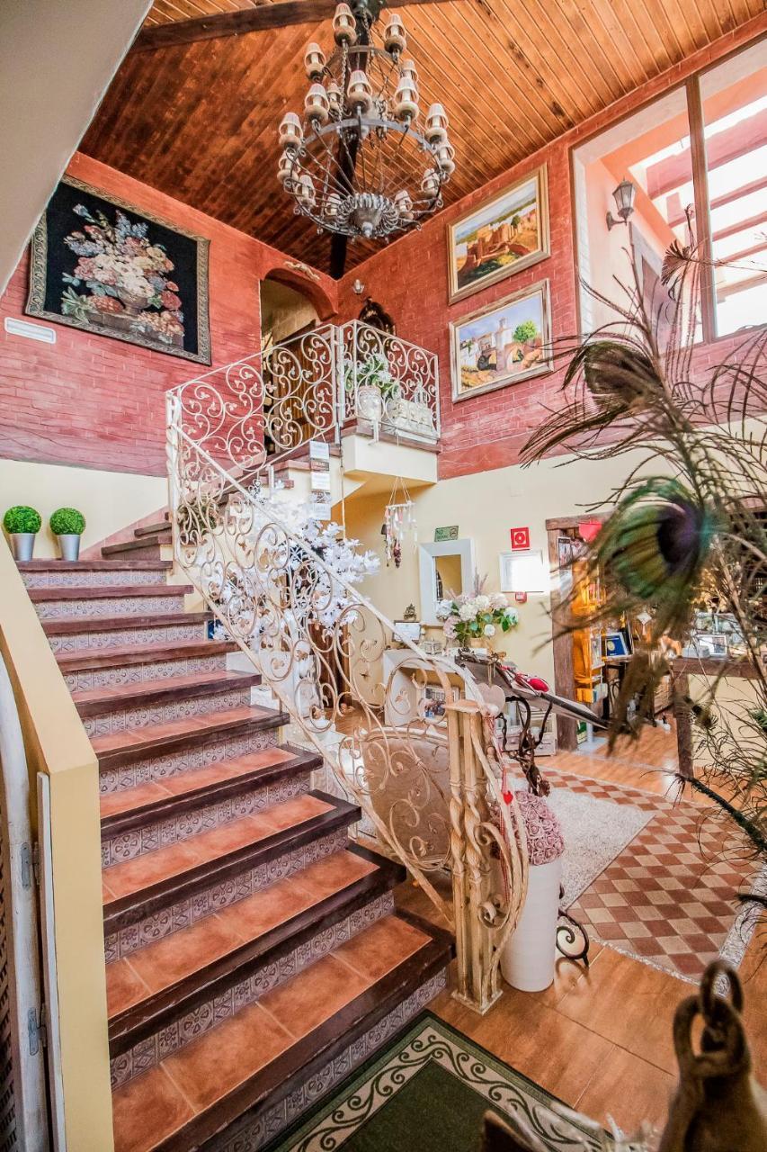 לה זוביה Laurel De La Reina Bed & Breakfast - Boutique מראה חיצוני תמונה